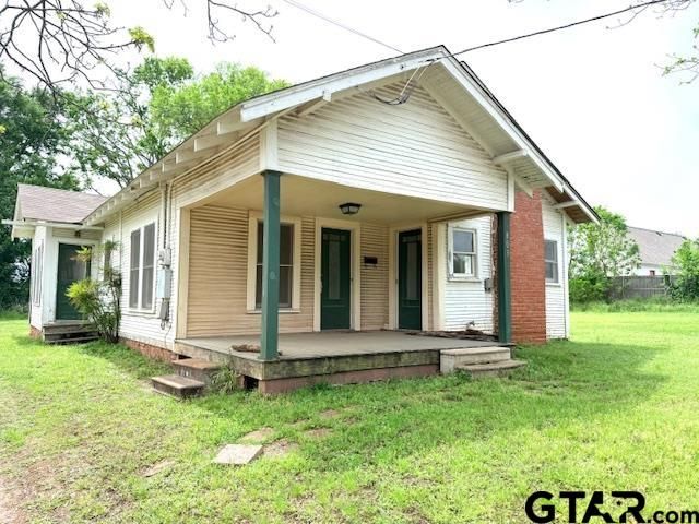 803 Kelly St, Jacksonville, TX 75766