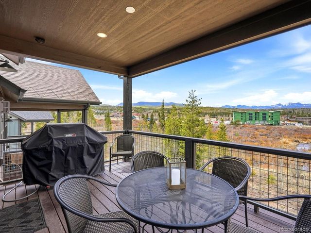95 River Run Cir, Fraser, CO 80442