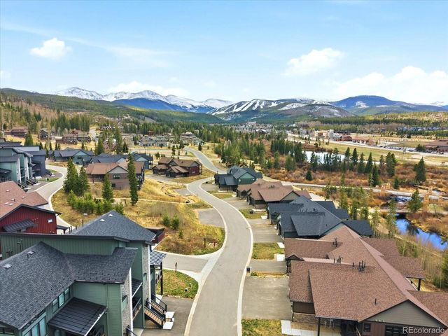 95 River Run Cir, Fraser, CO 80442