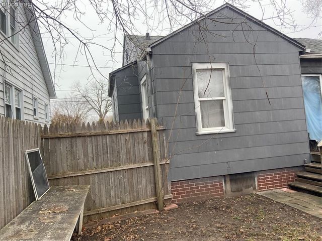 937 Barrie Avenue, Flint, MI 48507