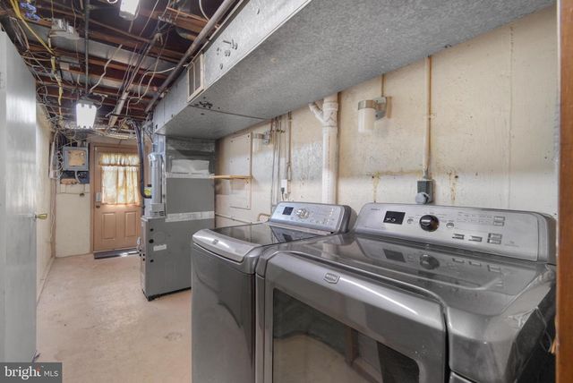 666 RIVELY AVE, Glenolden, PA 19036