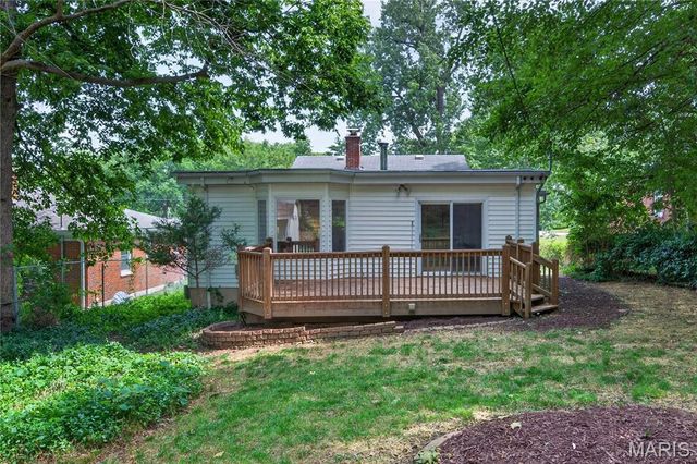 1625 Salem Hills Drive, St Louis, MO 63119