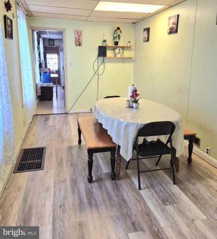 724 WEISER ST, Reading, PA 19601