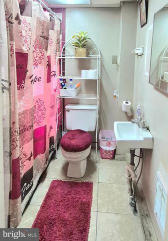 724 WEISER ST, Reading, PA 19601