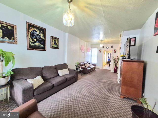 724 WEISER ST, Reading, PA 19601