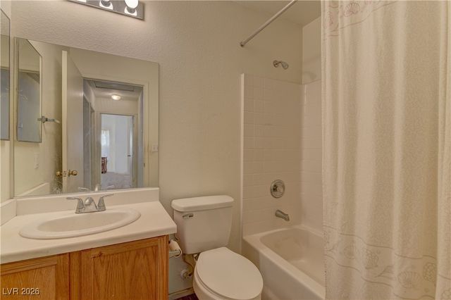 5086 Mascaro Drive, Las Vegas, NV 89122