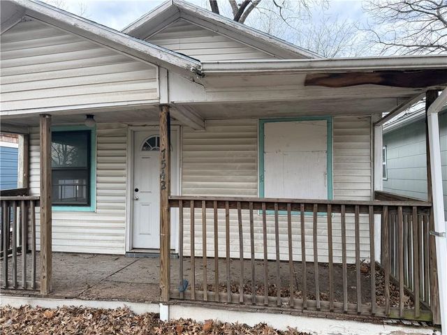 7542 Pennsylvania Avenue, Kansas City, MO 64114