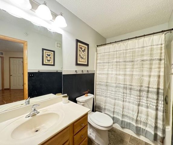 14651 Sapphire Lane, Anoka, MN 55303