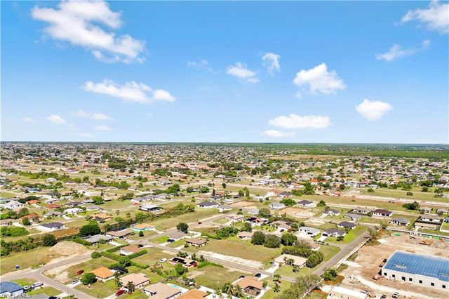 1514 NE 13th TER, Cape Coral, FL 33909