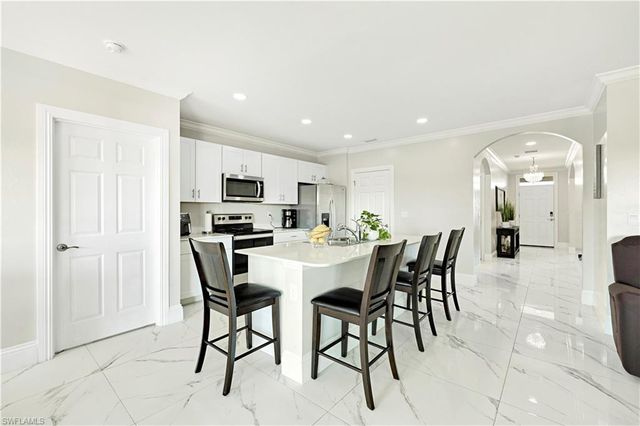 1514 NE 13th TER, Cape Coral, FL 33909