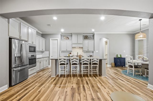 8228 Odell Street, North Richland Hills, TX 76182