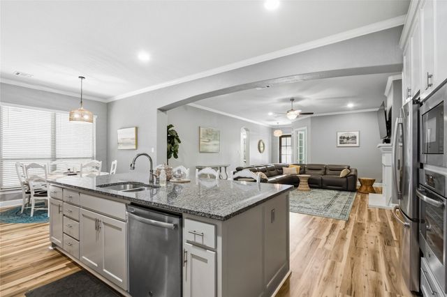 8228 Odell Street, North Richland Hills, TX 76182