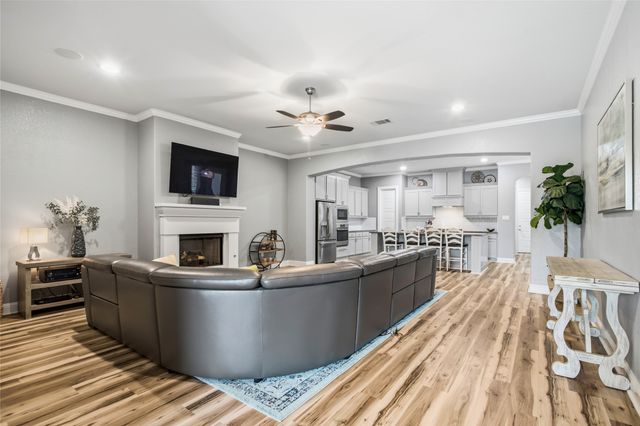 8228 Odell Street, North Richland Hills, TX 76182