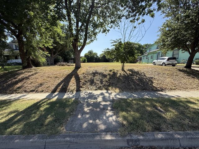 2609 College Avenue, Fort Worth, TX 76110