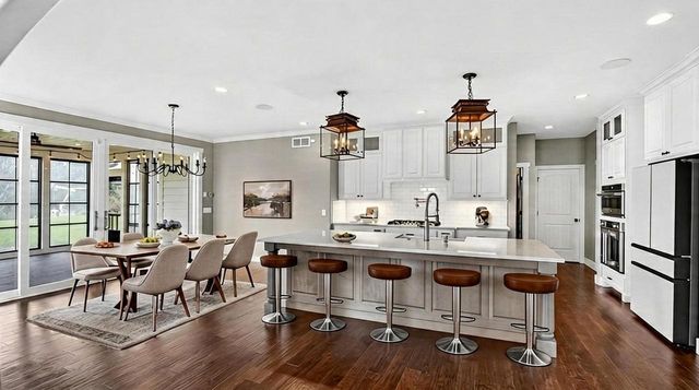 6210 Amethyst Drive, Waunakee, WI 53597