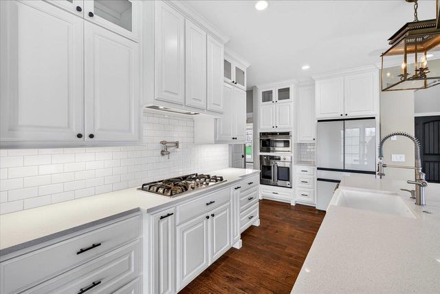 6210 Amethyst Drive, Waunakee, WI 53597