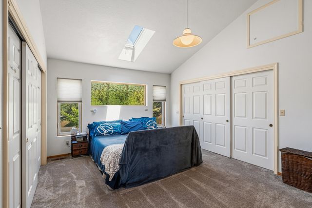 1050 Humbug Creek Road, Applegate, OR 97530
