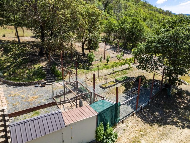 1050 Humbug Creek Road, Applegate, OR 97530