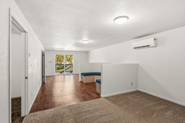 1050 Humbug Creek Road, Applegate, OR 97530