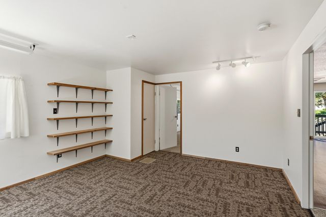 1050 Humbug Creek Road, Applegate, OR 97530