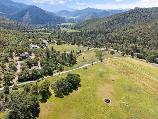 1050 Humbug Creek Road, Applegate, OR 97530