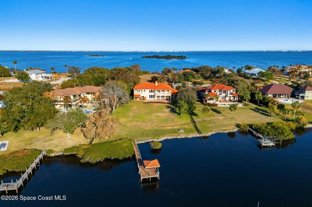 4760 Honeyridge Lane, Merritt Island, FL 32952