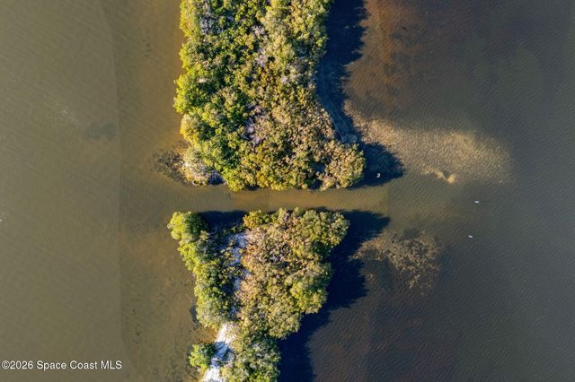 4760 Honeyridge Lane, Merritt Island, FL 32952