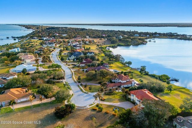 4760 Honeyridge Lane, Merritt Island, FL 32952