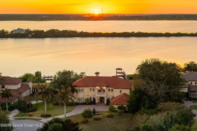 4760 Honeyridge Lane, Merritt Island, FL 32952