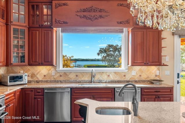 4760 Honeyridge Lane, Merritt Island, FL 32952