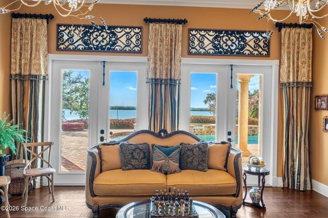 4760 Honeyridge Lane, Merritt Island, FL 32952