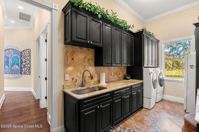 4760 Honeyridge Lane, Merritt Island, FL 32952