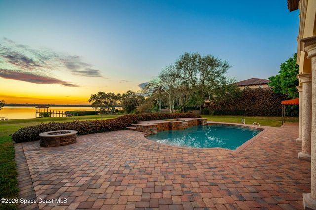 4760 Honeyridge Lane, Merritt Island, FL 32952