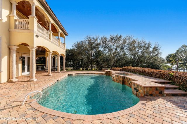 4760 Honeyridge Lane, Merritt Island, FL 32952