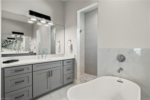 5240 Tower DR, Cape Coral, FL 33904