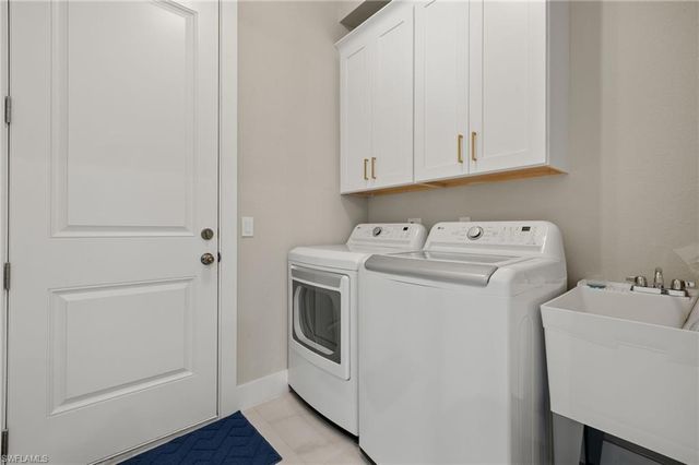 5240 Tower DR, Cape Coral, FL 33904