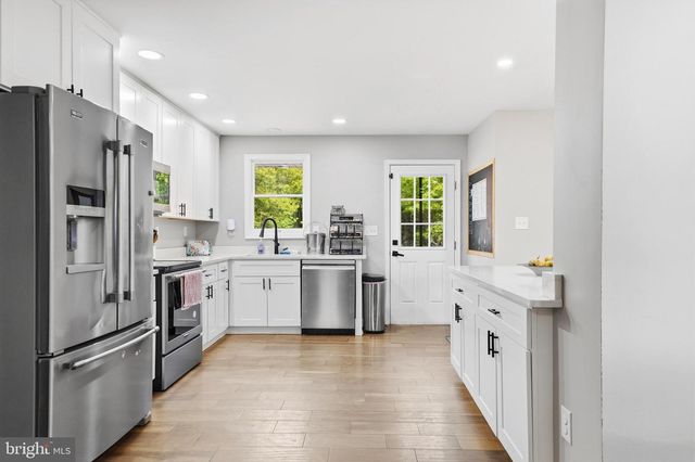 11450 LITTLE COVE POINT RD, Lusby, MD 20657