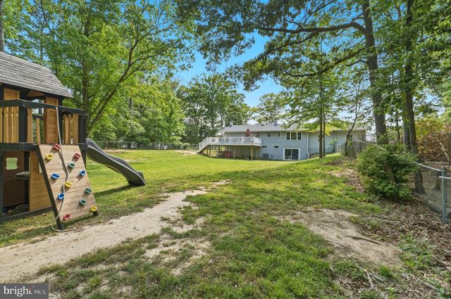 11450 LITTLE COVE POINT RD, Lusby, MD 20657