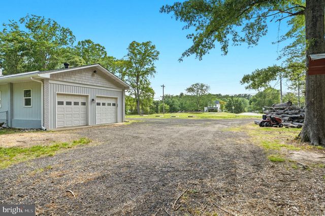 11450 LITTLE COVE POINT RD, Lusby, MD 20657