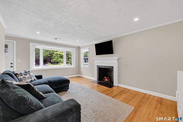 443 Savage Hill Road, Berlin, CT 06037