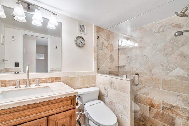 1160 Hillsboro Mile Hillsboro Mile 201, Hillsboro Beach, FL 33062