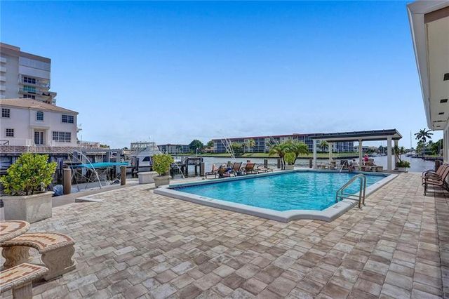 1160 Hillsboro Mile Hillsboro Mile 201, Hillsboro Beach, FL 33062