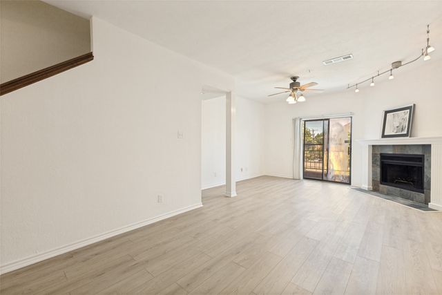 6006 Auburndale Avenue D, University Park, TX 75205