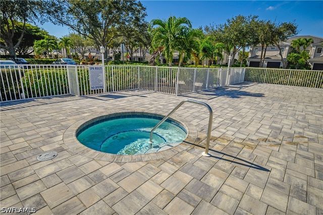 1925 Crestview WAY 173, Naples, FL 34119