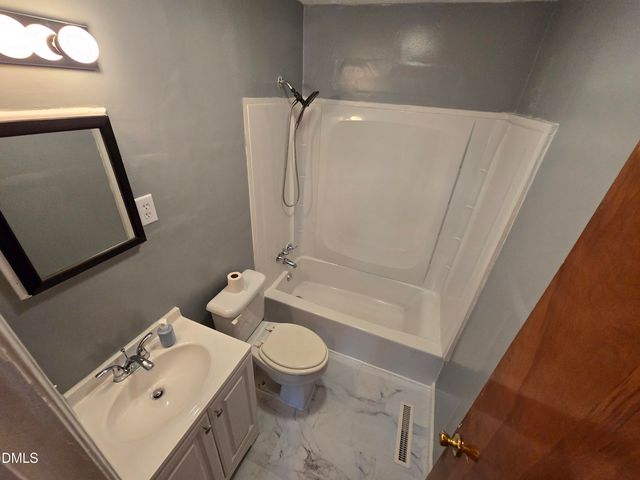 218 Langdon Street, Fayetteville, NC 28301