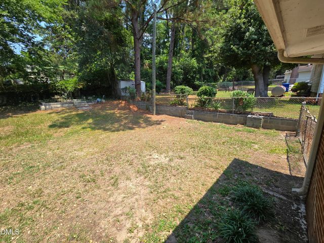 218 Langdon Street, Fayetteville, NC 28301