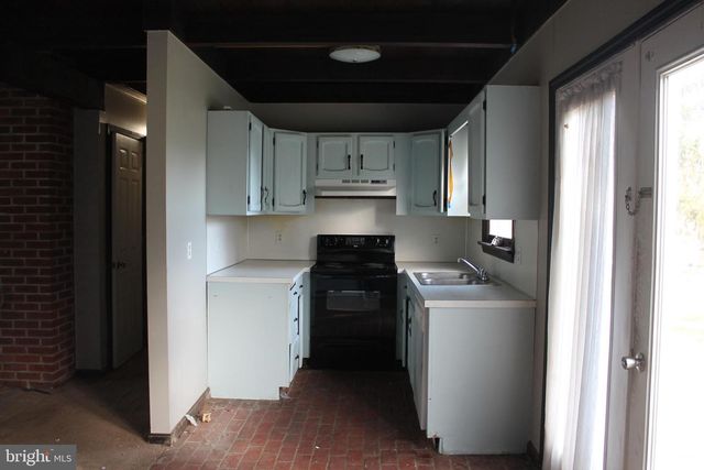 2655 HEMLOCK DR, Columbia, PA 17512