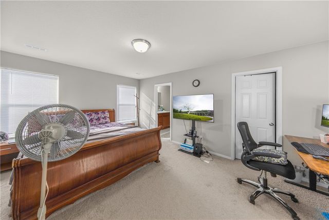 6804 Whitmarsh Road, Bentonville, AR 72713