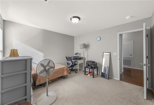 6804 Whitmarsh Road, Bentonville, AR 72713