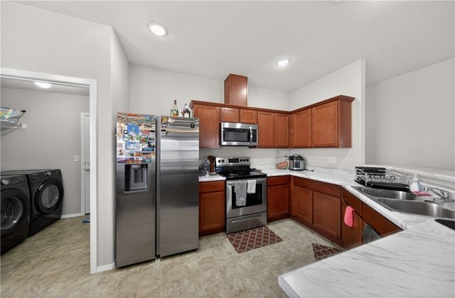 6804 Whitmarsh Road, Bentonville, AR 72713